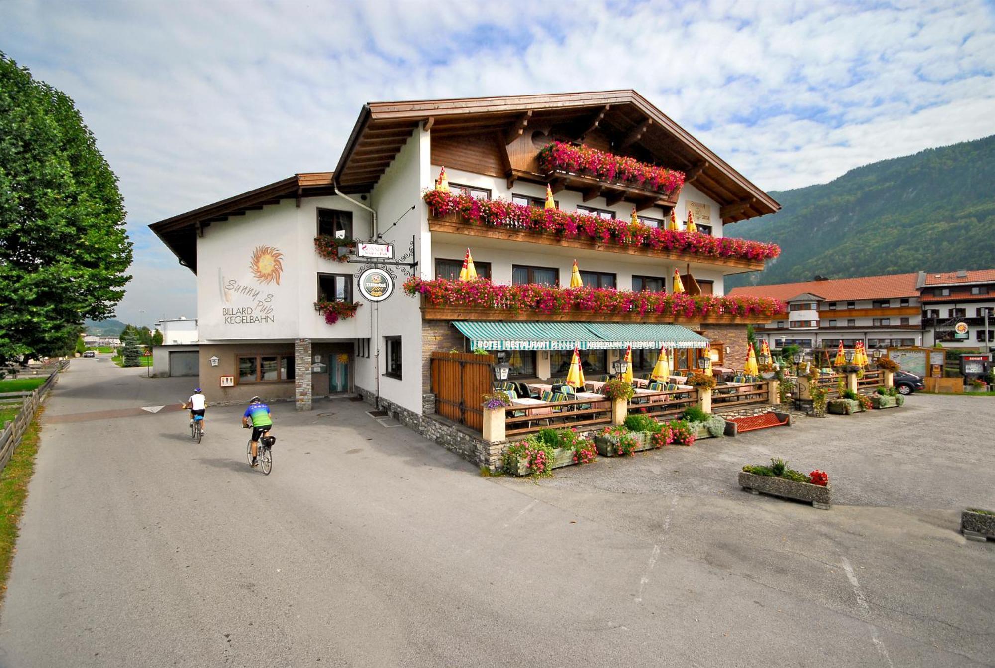 Hotel-Restaurant Sonnhof Radfeld Kültér fotó