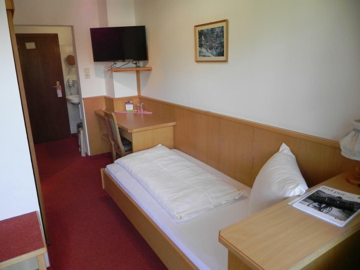 Hotel-Restaurant Sonnhof Radfeld Kültér fotó